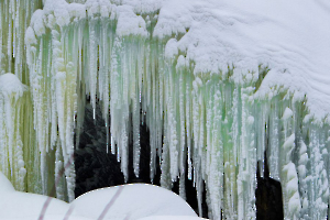 Stalactites de glace - Mosnier M