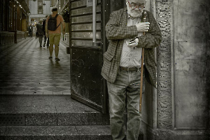 un vieil homme Cayos Joël