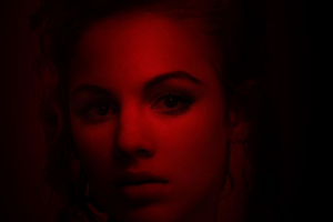 Cayos Joël - L'inconnue en rouge