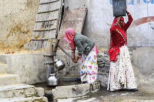 CLERC Monique - Corvée d'eau