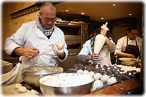 LAMBOEUF Bernard - La cuisine en vitrine