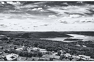 ste-croix-19x9-nb-1920px_51992546550_o