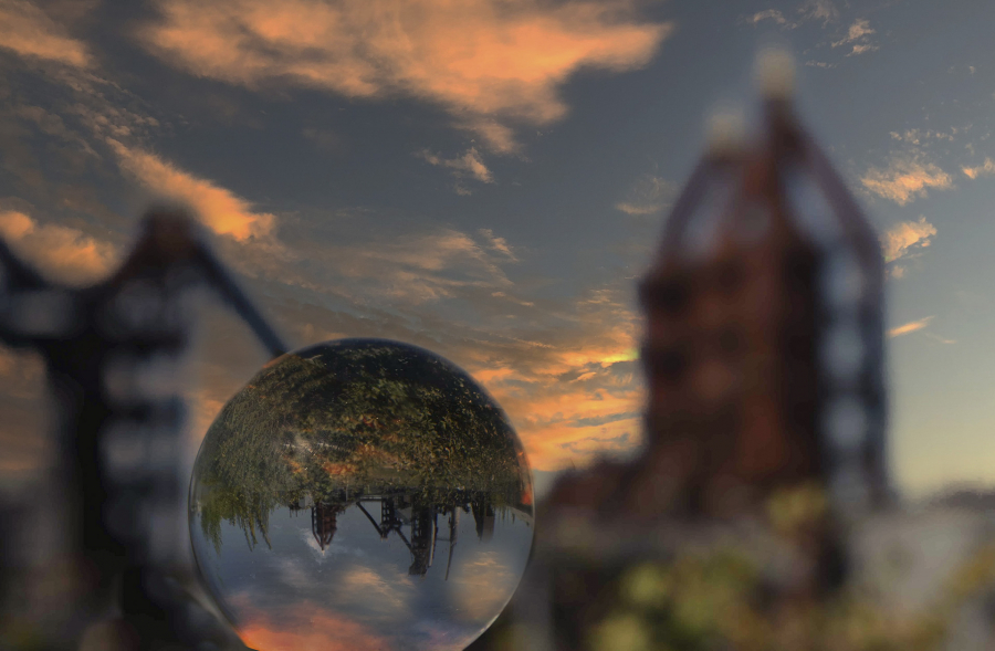 Crépuscule sur friche industrielle 1