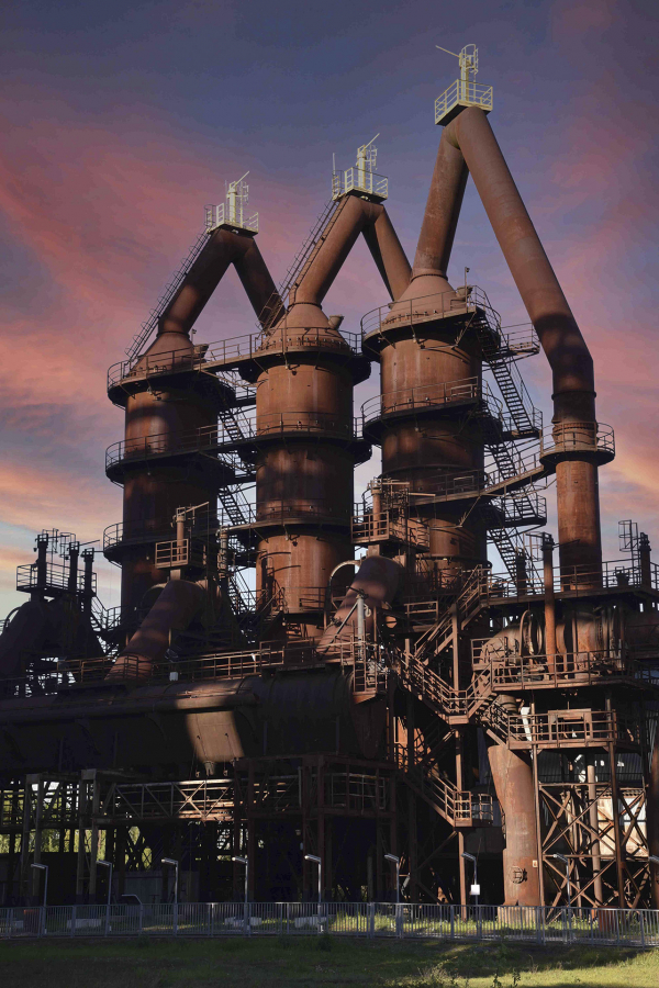 Crépuscule sur friche industrielle 2