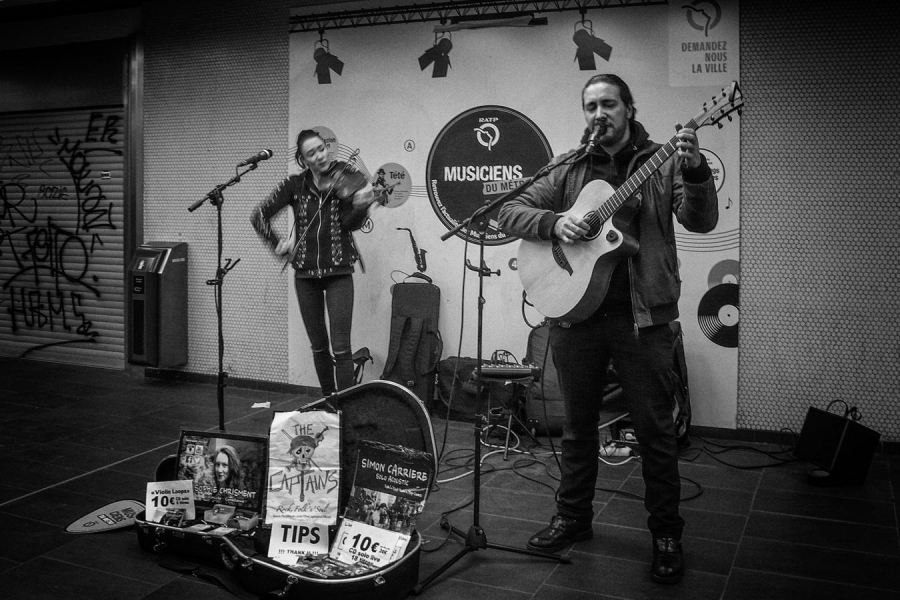 Chanteurs de métro BEAUFILS Monique