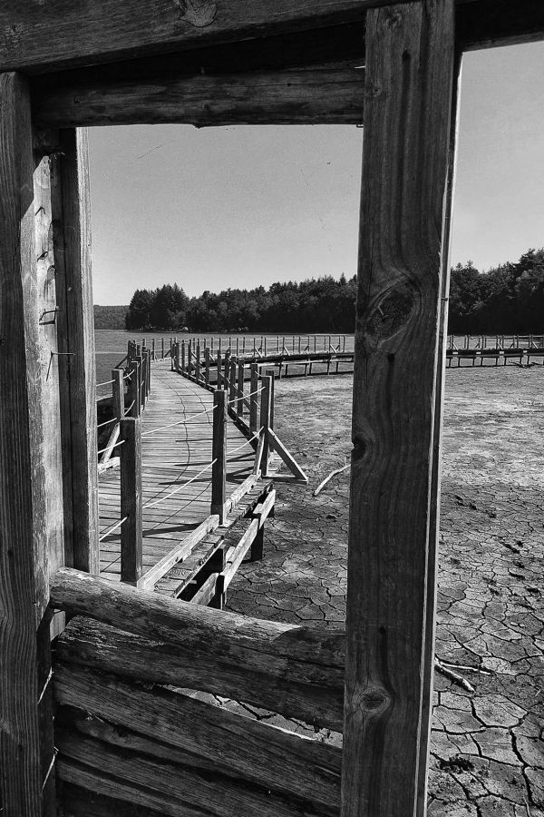 CLERC Monique - Lac des Settons à sec