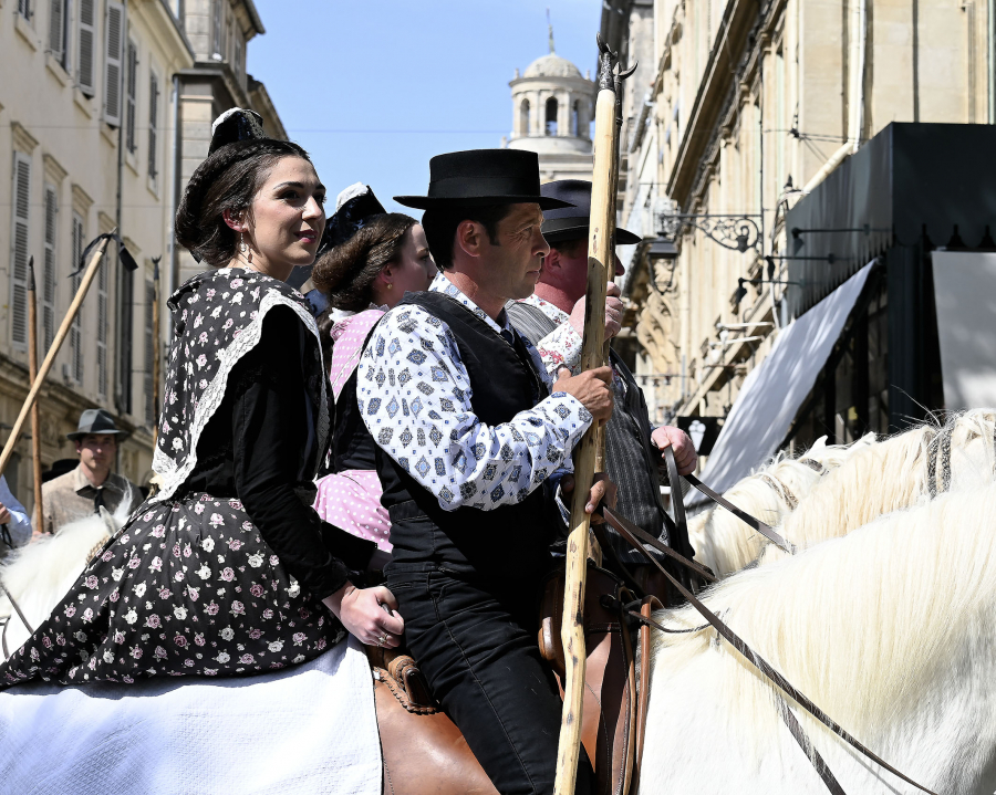 Arlésienne et son Gardian_1