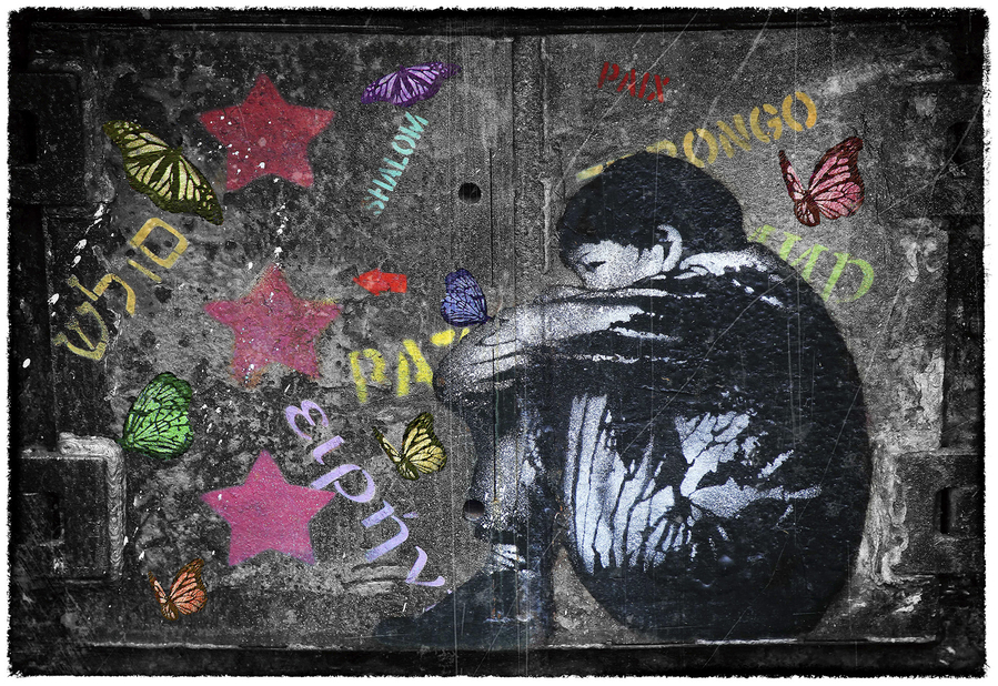 01-childrens-face-in-war-ph-guillet_53060458127_o