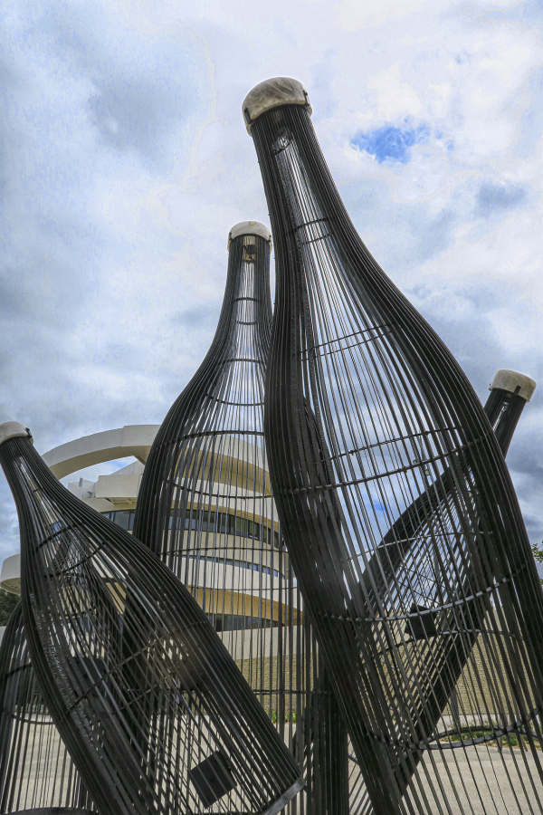 Sculpture verc cité des climats de Bourgogne