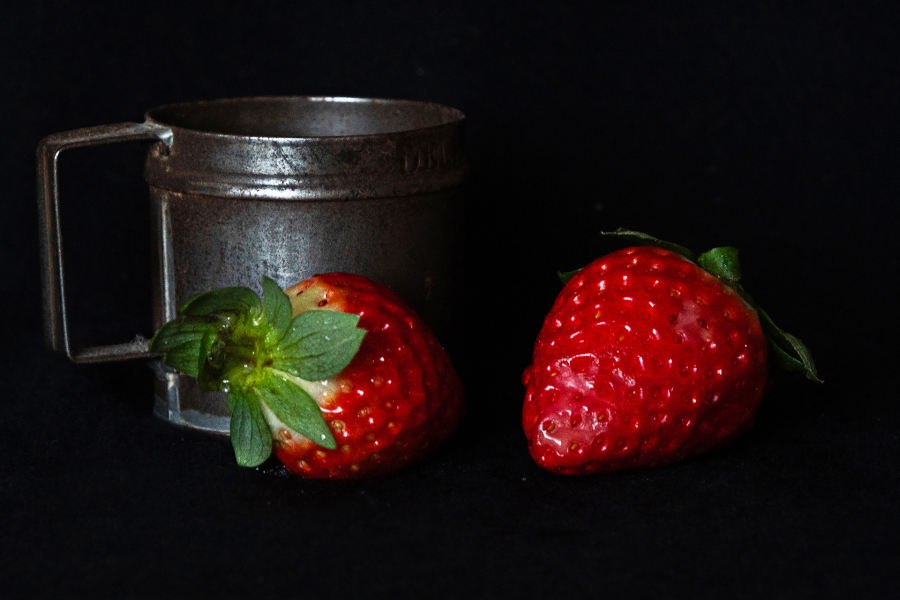 Andrée Claude série fraises re