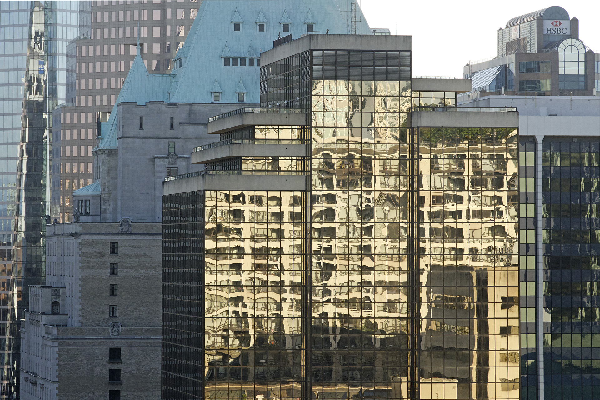 reflets-sur-vancouver-dsc_0985-a_53067552684_o