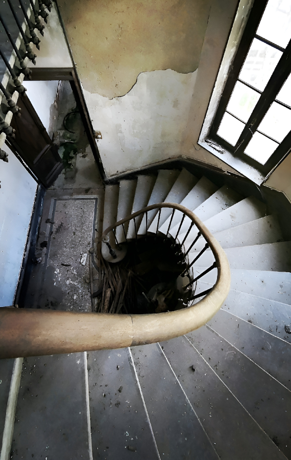 1723887619273_6115rr_2_0 copie