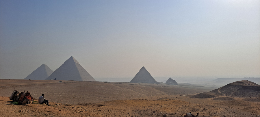 4 pyramides - Copie