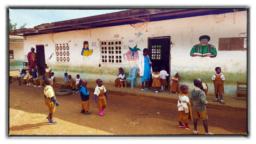 Anne-Marie Lemaire cour de récréation