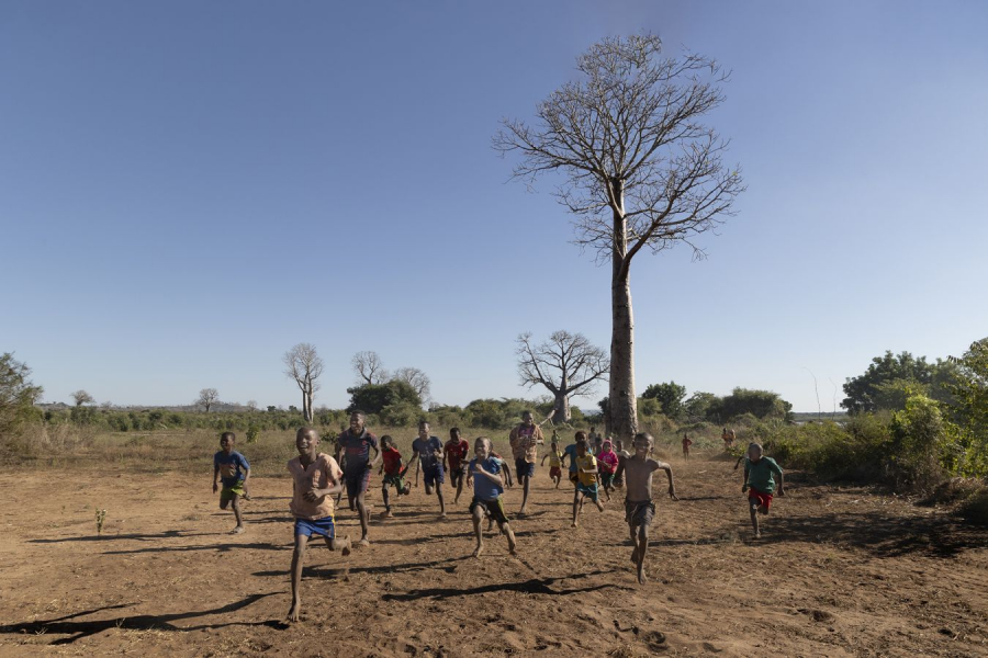 GUINOT Elisabeth - Récréation